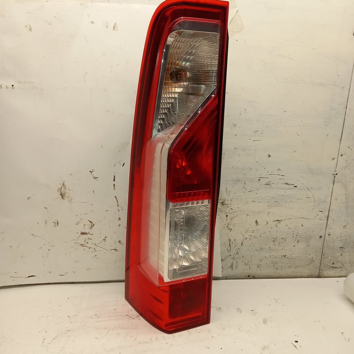 RENAULT Tail light left RENAULT MASTER III (FV, JV) (2010-2024)