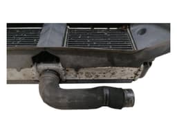 AUDI AUDI R8 TYPE 42 V10 5.2 SPYDER Water radiator 420121254 — thumbnail 3