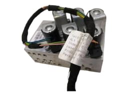 AUDI AUDI R8 TYPE 42 V10 5.2 SPYDER Hydraulic valve 427871808 — thumbnail 4