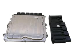BMW BMW 7 series G11 Engine ECU 8599189 — thumbnail 1