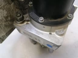FERRARI FERRARI GTC4 LUSSO F151M HYDRAULIC PUMP 328447 — thumbnail 4