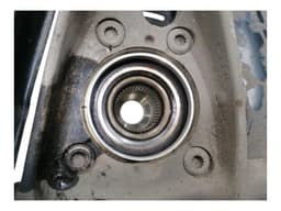 BENTLEY BENTLEY BENTAYGA 36A MK2 Left Front Hub 36A412017AC — thumbnail 4