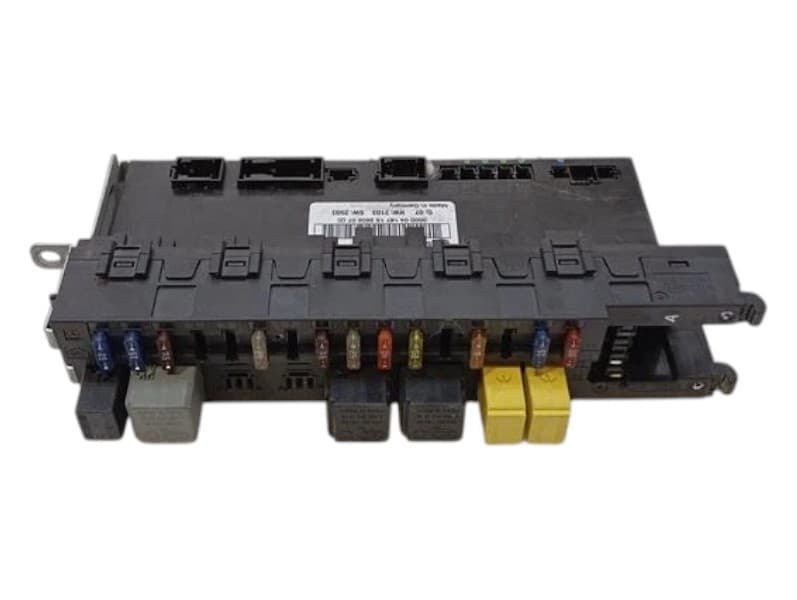 MAYBACH MAYBACH 62 V240 Fuse Box A2405450401