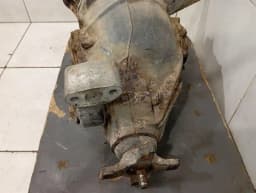 MAYBACH MAYBACH 62 V240 Rear Diff A2403501414 — thumbnail 7