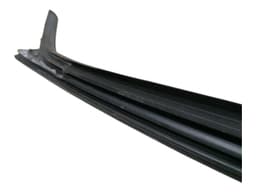 FERRARI FERRARI 458 F142 Spider Windscreen Seal 82200900 — thumbnail 3
