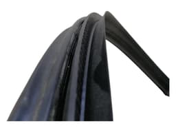 FERRARI FERRARI F12 BERLINETTA F152 Left Door Seal 83370100 — thumbnail 4