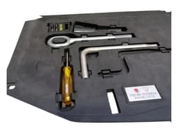 FERRARI FERRARI F12 BERLINETTA F152 SAVER KIT 293830 — thumbnail 3