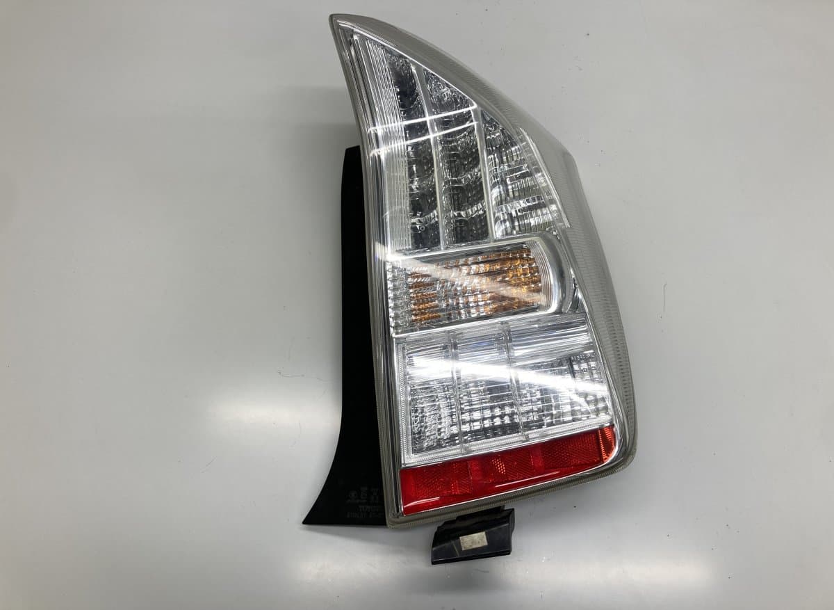 TOYOTA 8155147120 Tail light, right TOYOTA PRIUS III (XW30) (2009-2015)