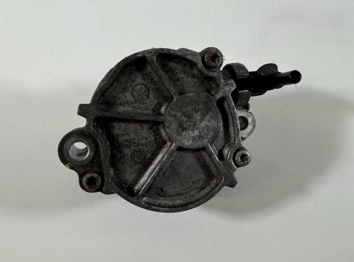 JEEP 68148184AA Vacuum Pump, engine JEEP GRAND CHEROKEE IV (WK, WK2) (2010-2021)
