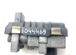VOLVO G35 G26 G-35 G-26 Turbocharger control valve / actuator VOLVO XC90 I (2002-2014) — thumbnail 4