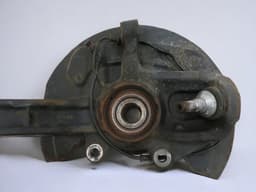 MERCEDES-BENZ A1643301720 A1643302320 A1643560201 Wheel bearing housing front left MERCEDES-BENZ GL-CLASS (X164) (2006-2012) — thumbnail 2