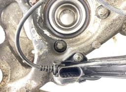 MERCEDES-BENZ A2053326600 Wheel bearing housing front right MERCEDES-BENZ C-CLASS (W205) (2013-2021) — thumbnail 3