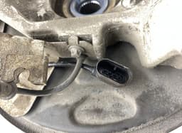 MERCEDES-BENZ A2053508808 Wheel bearing housing rear right MERCEDES-BENZ C-CLASS (W205) (2013-2021) — thumbnail 3