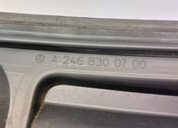 MERCEDES-BENZ A2468350600 A2468300700 Wiper cowl MERCEDES-BENZ B-CLASS (W246, W242) (2011-2018) — thumbnail 4