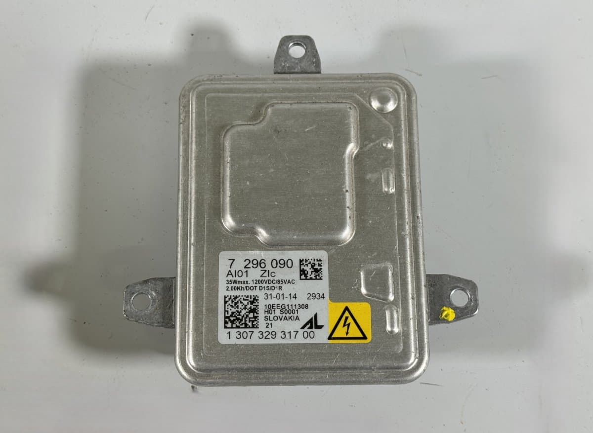 BMW 130732931700 7296090 Xenon control unit right BMW 3 (F30, F31, F34, F80) (2011-2019)