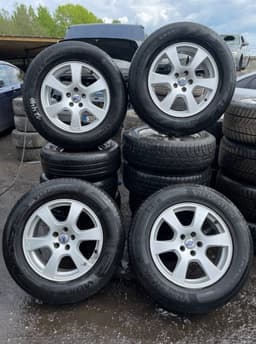 VOLVO 7.5JX17 ET55 D63.4 5X108 Rim set With Tyres 4 pcs VOLVO XC60 I (2008-2017) — thumbnail 1