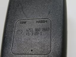 MERCEDES-BENZ A2518602669 A25186026699051 Seat Belt Buckle Front Right MERCEDES-BENZ GL-CLASS (X164) (2006-2012) — thumbnail 3