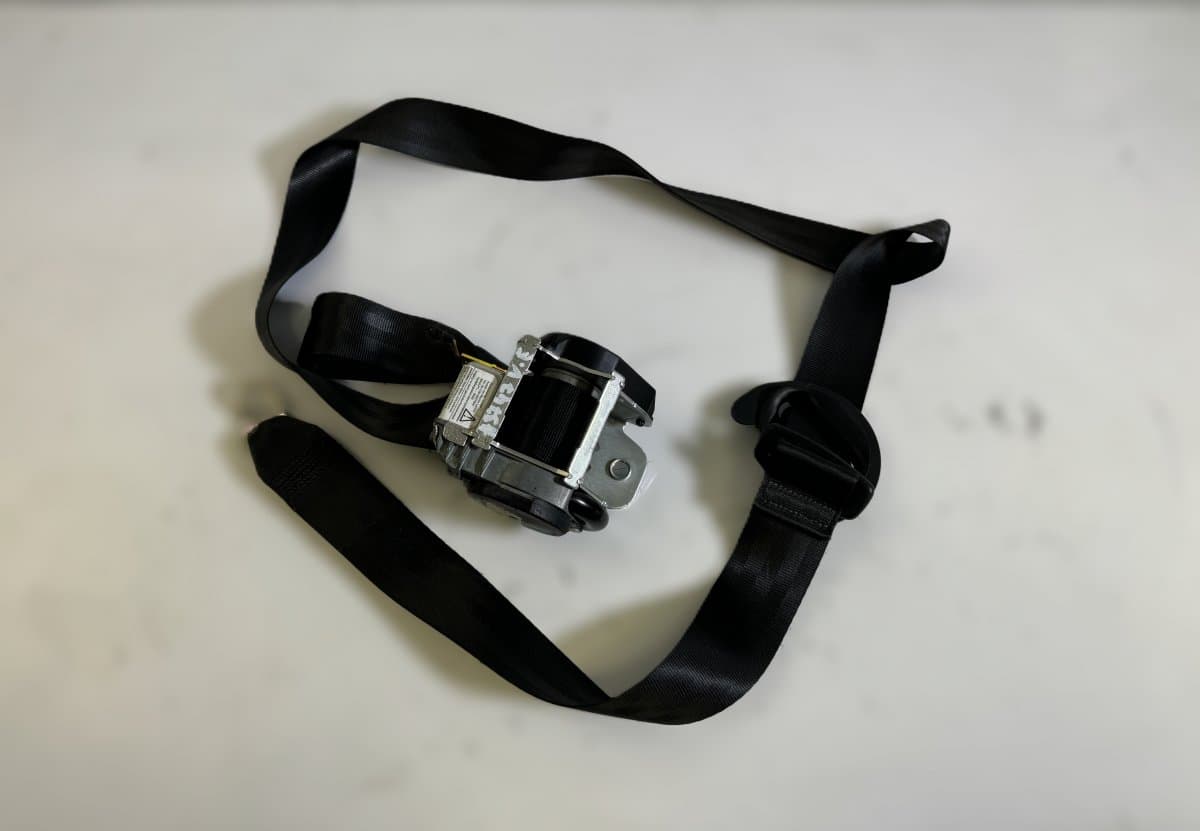 VW 1K4857705BF Seat Belt Front Left VW GOLF VI (5K) (2008-2013)