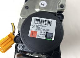 MERCEDES-BENZ A2058601701 Seat Belt Front Left MERCEDES-BENZ C-CLASS (W205) (2013-2021) — thumbnail 4
