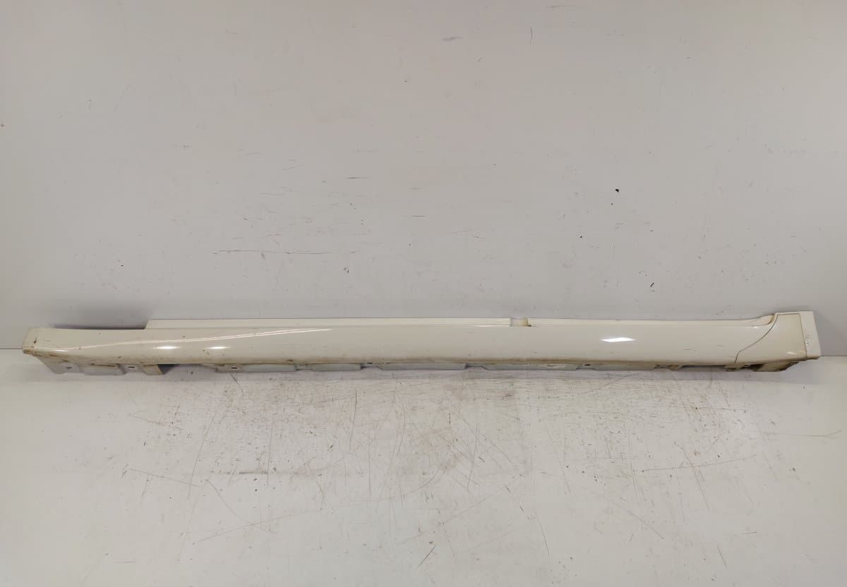 BMW Side Skirt Left BMW 7 (F01, F02) (2008-2016)