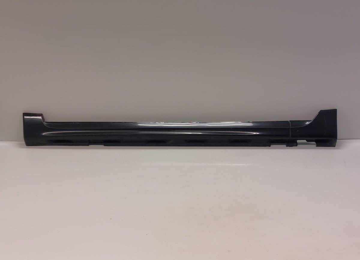 VOLVO 39882952 30678564 Side Skirt Left VOLVO V70 III (BW) (2007-2016)