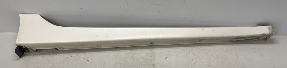 HYUNDAI 877523Z000 Side Skirt Right HYUNDAI i40 (VF) (2011-2019)