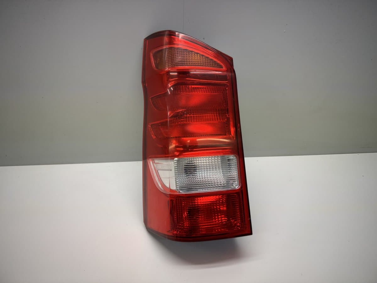 A4478200064 Tail light left MERCEDES-BENZ VITO / V-CLASS (W447) (2014-)