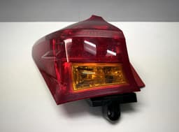 TOYOTA 8156102740 Tail light left TOYOTA AURIS (E18) 2012-2018 — thumbnail 2