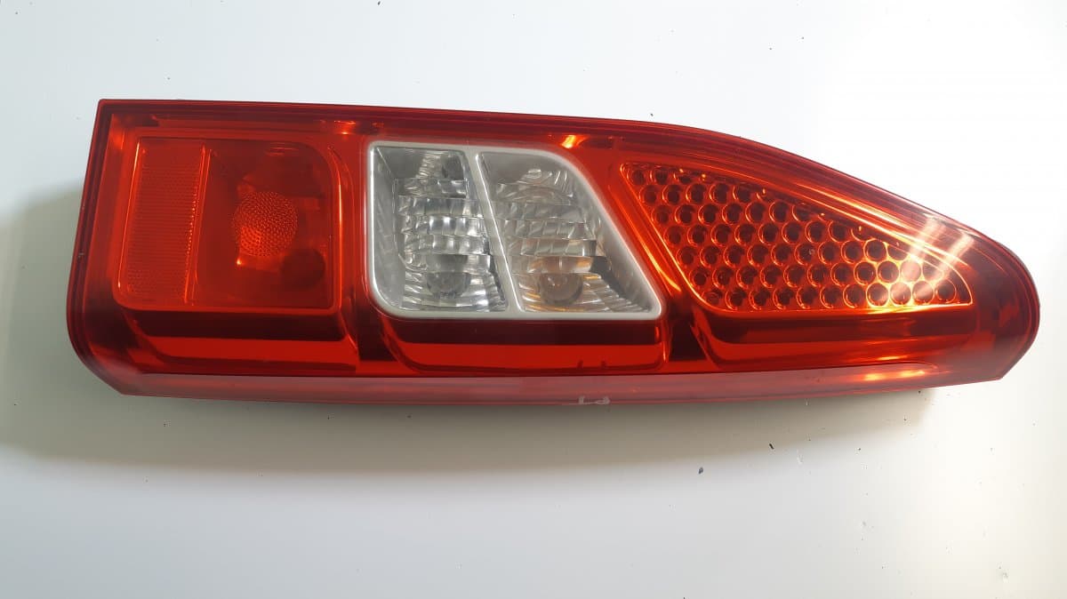 CITROËN 9680545180 Tail light, right CITROËN BERLINGO III (2008-2018)