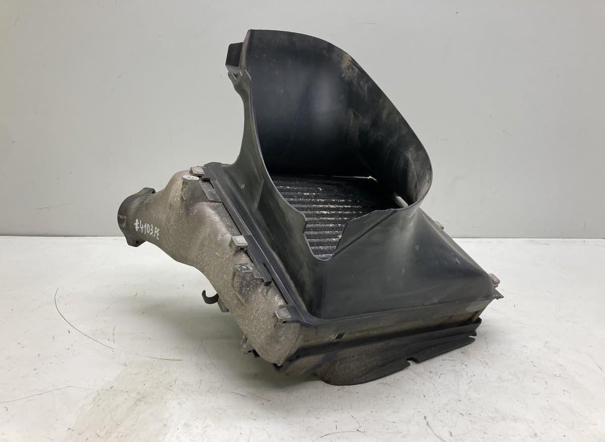 PORSCHE 7L5145804C Intercooler PORSCHE CAYENNE I (2002-2010)