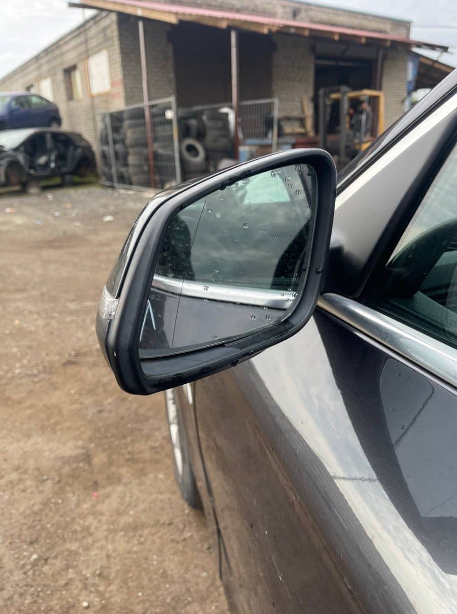 BMW Mirror left BMW 5 (F10, F11) (2010-2017)