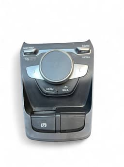 AUDI 81B919614B 8V1927225B 81B919616A 81A919605 81A035036A Radio AUDI Q2 (GA) (2016-) — thumbnail 3