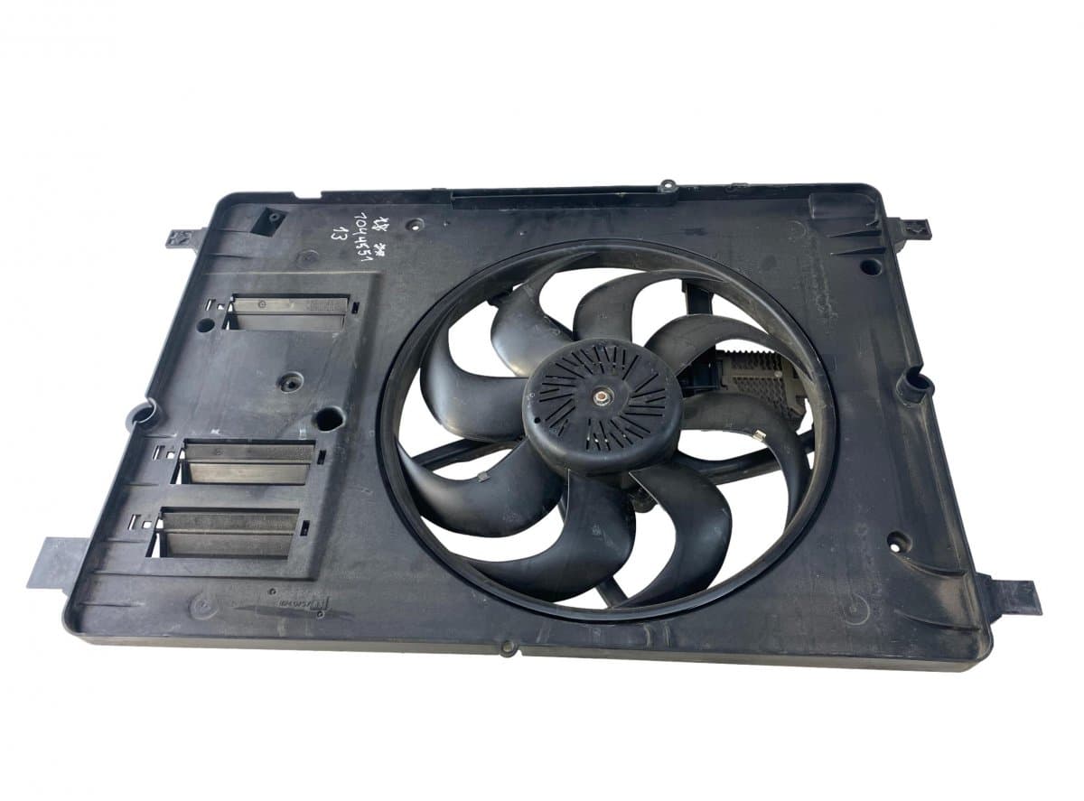 VOLVO 31686809 Radiator Fan Electric VOLVO V40 (2012-2019)