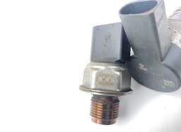 PORSCHE 0281006254 55PP2801 55PP28-01 0281006253 Fuel pressure regulator set PORSCHE CAYENNE II (2010-2017) — thumbnail 3