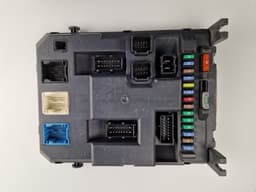 PEUGEOT 22661F01 PRT0675001 Fuse box PEUGEOT 207 (2006-2014) — thumbnail 1