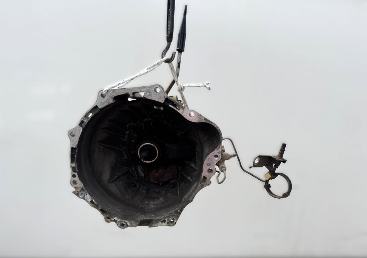TOYOTA 3303026A61 Gearbox TOYOTA HIACE / GRANVIA (XH10, XH20) (1995-2004)