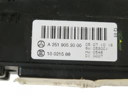 MERCEDES-BENZ A2519052000 A25190545009174 A2519054500 Hazard switch MERCEDES-BENZ R-CLASS (W251) (2006-2013) — thumbnail 4