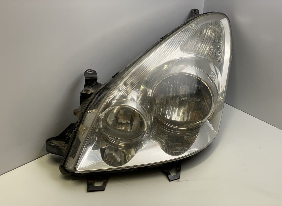 TOYOTA 811700F060 Headlight left TOYOTA COROLLA Verso II (AR10) (2004-2009)