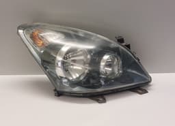 TOYOTA 811300F080 Headlight right TOYOTA COROLLA Verso II (AR10) (2004-2009) — thumbnail 1