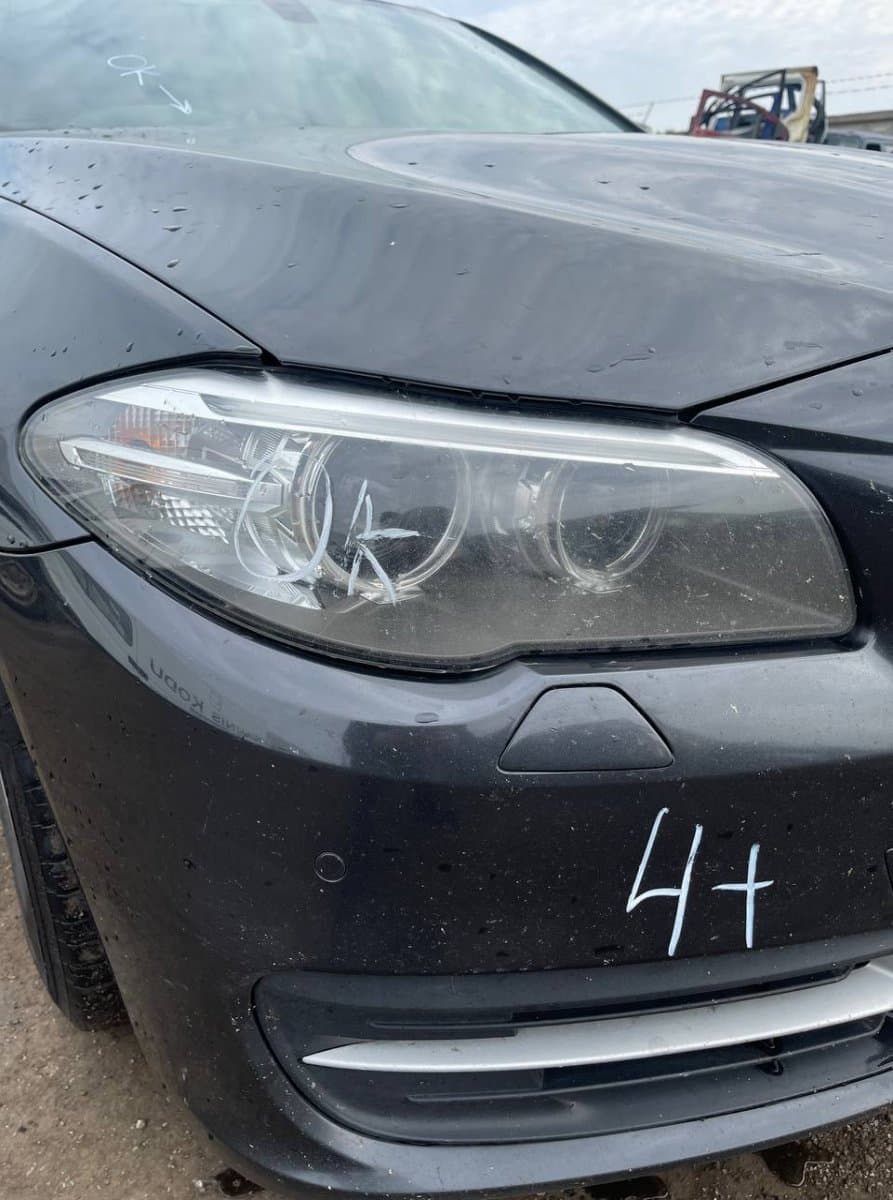 BMW Headlight right BMW 5 (F10, F11) (2010-2017)