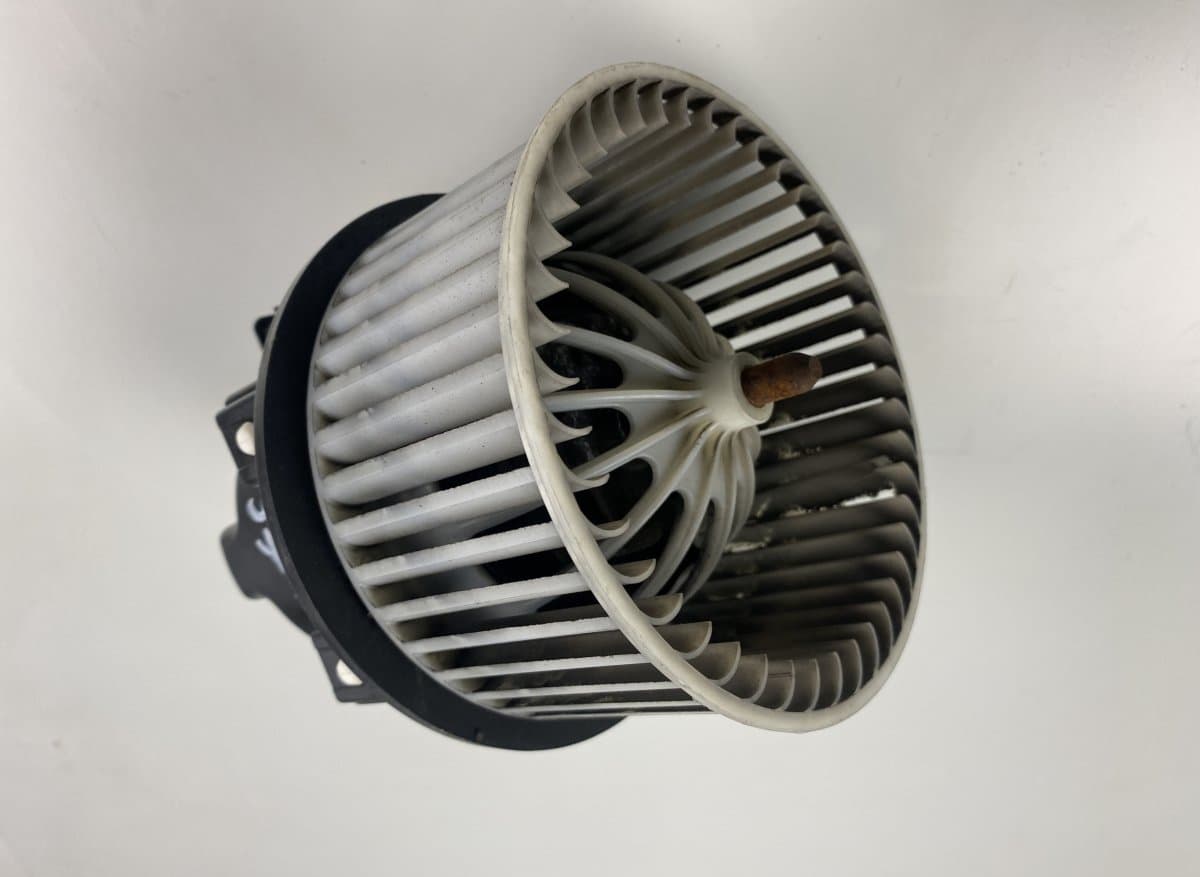 VOLVO 6G9N18D413 K6886 6G9N18D413BA Heater Fan VOLVO S60 II / V60 I (2010-2018)