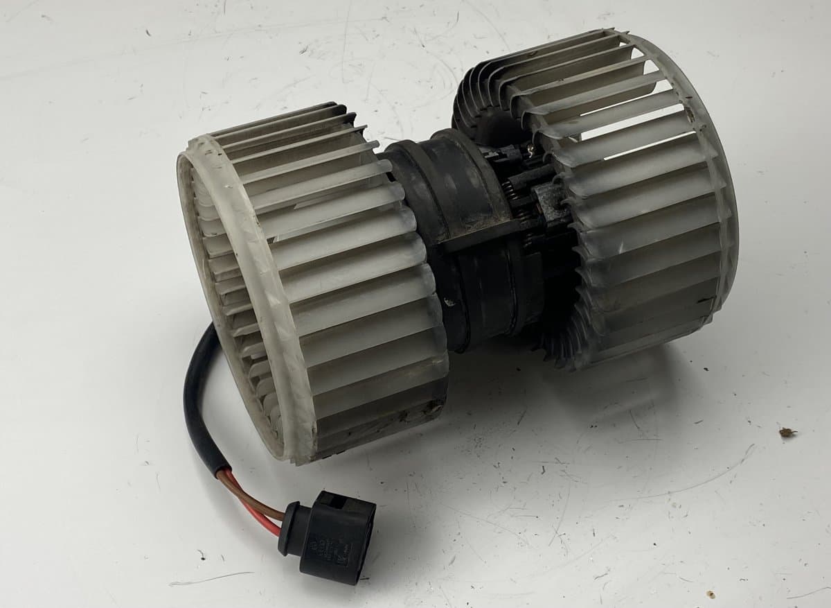 AUDI 0130111047 MF0160700662 Heater Fan AUDI A8 (4E) (2002-2010)