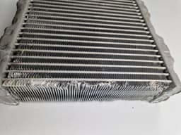 JEEP 327525T CB933001 Heater core JEEP GRAND CHEROKEE IV (WK, WK2) (2010-2021) — thumbnail 4