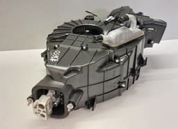 VW 7N0820004B 7H0819359 7L0907521B 7H0819021A 52422299 52496462 52411483R06 52433430 Heater Fan VW SHARAN II (7N) (2010-2022) — thumbnail 3