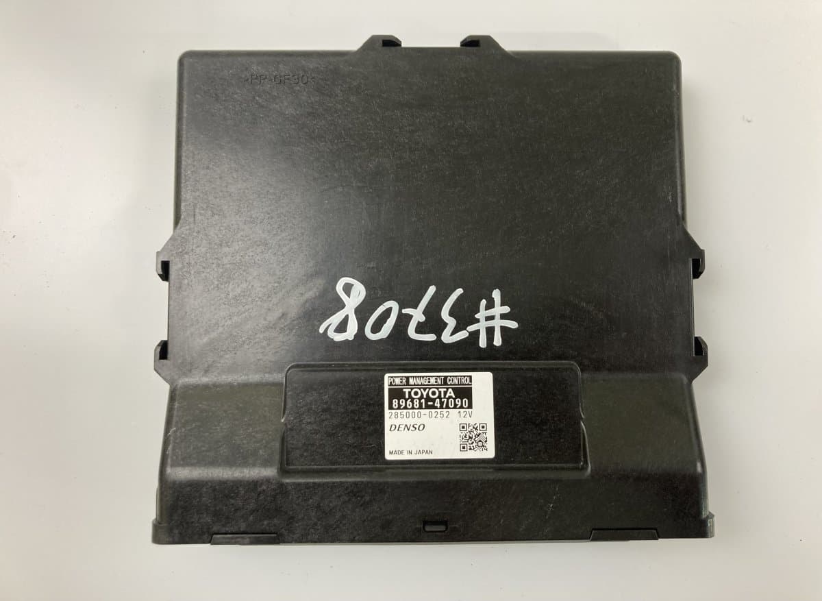 8968147090 2850000252 285000-0252 89681-47090 Hybrid control unit (HCU) TOYOTA PRIUS III (XW30) (2009-2015)