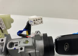 KIA 81900D9F00 81910D3000 819182D000 Ignition switch lock (ignition barrel) KIA SPORTAGE IV (QL) (2015-2021) — thumbnail 4