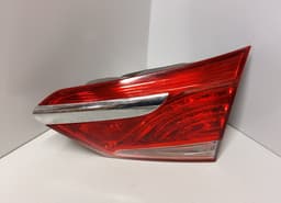 HYUNDAI 92404-3Z001 Inner tail light, right HYUNDAI i40 (VF) (2011-2019) — thumbnail 1