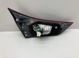TOYOTA 8158102880 Inner tail light, right TOYOTA AURIS (E18) 2012-2018 — thumbnail 2