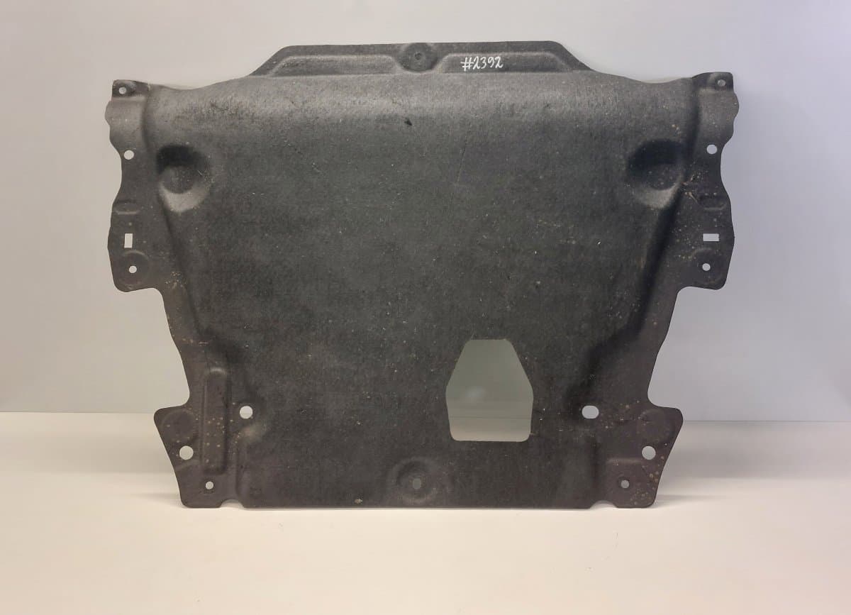 VOLVO AG9N-6P013-BB AG9N6P013BB Engine splash shield VOLVO XC60 I (2008-2017)