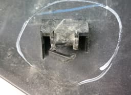 TOYOTA 52410-YP020 52410YP020 52411-YP060 52411YP060 Front bumper Registration plate holder TOYOTA HILUX VIII (AN110, AN120, AN130) (2015-) — thumbnail 8